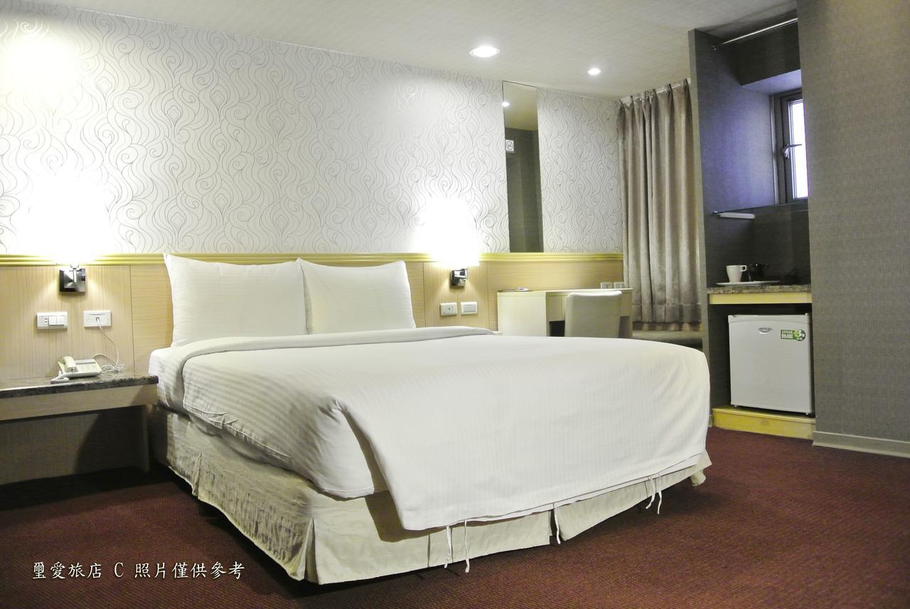 Say Love Hotel Тайпей Екстериор снимка