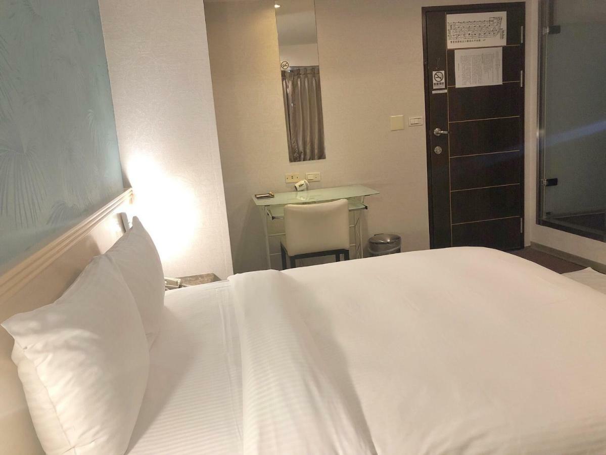 Say Love Hotel Тайпей Екстериор снимка