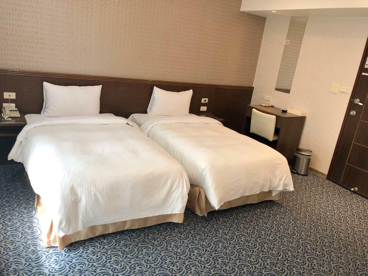 Say Love Hotel Тайпей Екстериор снимка